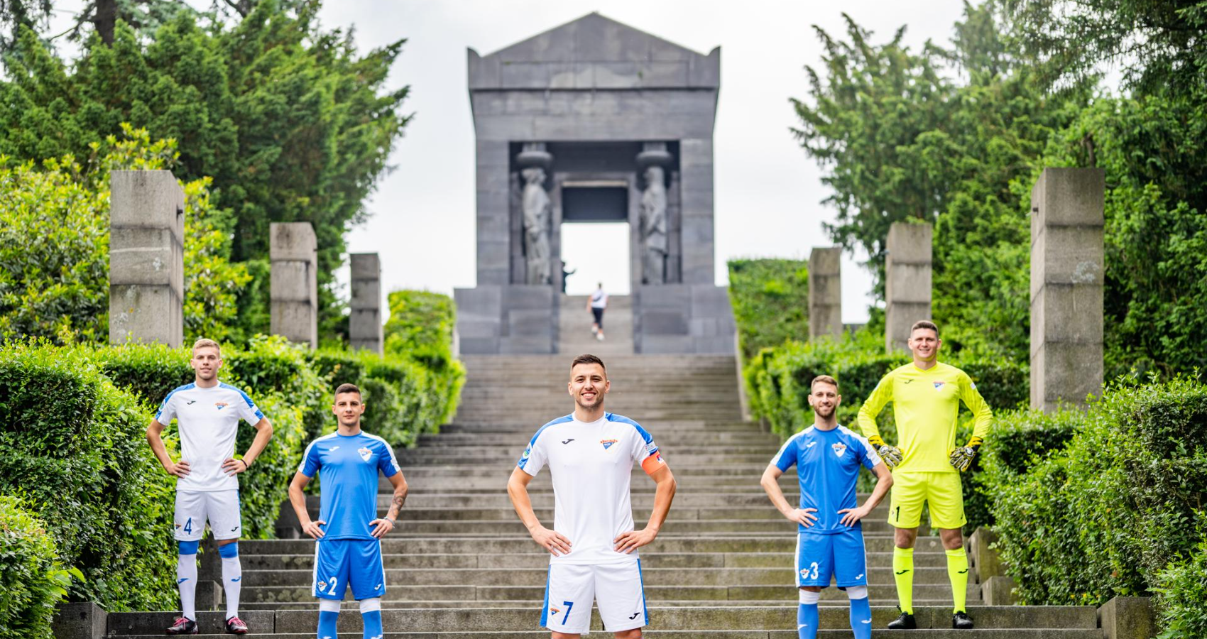 FUDBALSKI SAVEZ BEOGRADA PREDSTAVIO DRESOVE REPREZENTACIJE ZA NASTUP NA PREDSTOJEĆEM UEFA REGIONALNOM KUPU