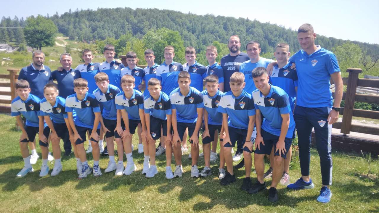 Mlađi pioniri Fudbalskog saveza Beograda na međunarodnom turniru u Sarajevu