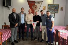 PREDSEDNIK FS BEOGRADA NIKOLA LAZETIĆ I GENERALNI SEKRETAR MILORAD NIKOLIĆ U POSETI OFK CRVENKA