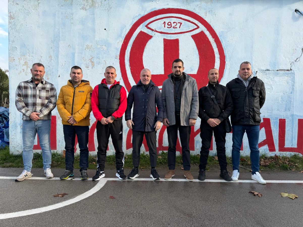 Rukovodstvo Fudbalskog saveza Beograda u poseti FK Šumadinac