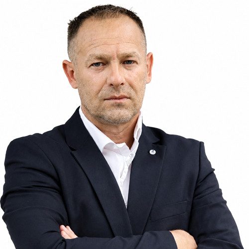 Saša Đerđinov 